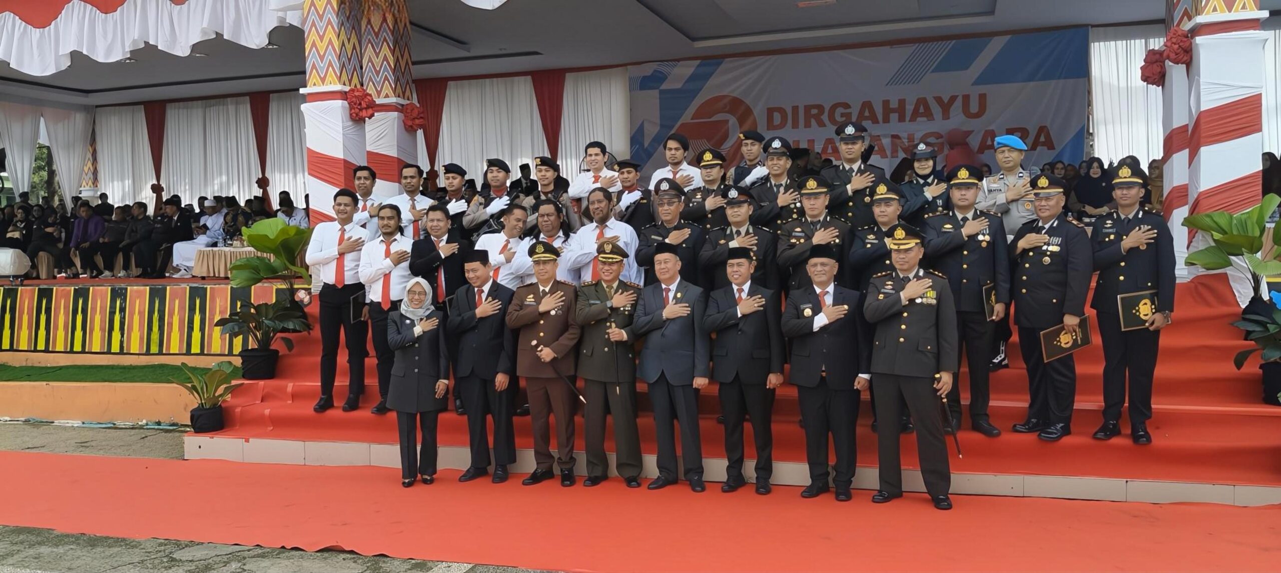 Bhayangkara ke-79, Polres Wajo Tunjukkan Dedikasi Lewat Upacara yang Khidmat