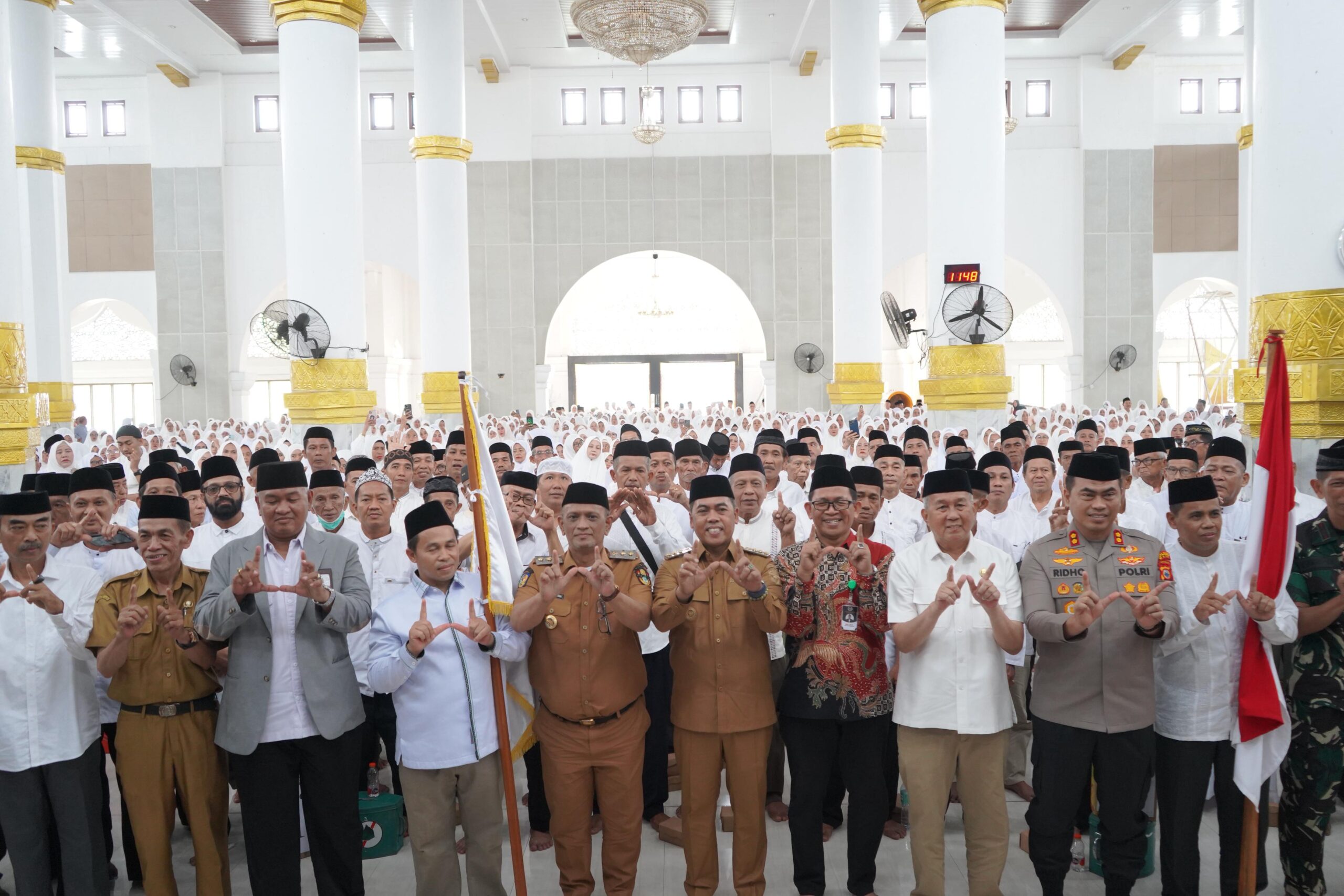 Bupati Wajo Lepas 1.941 Calon Jemaah Haji 2026, Terbanyak di Sulawesi Selatan