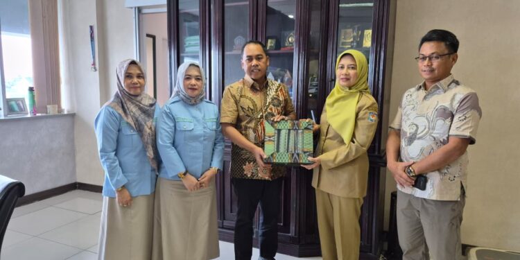 Pemkab Wajo Dorong Transformasi Layanan Dukcapil, Bupati Andi Rosman Sambangi Kemendagri
