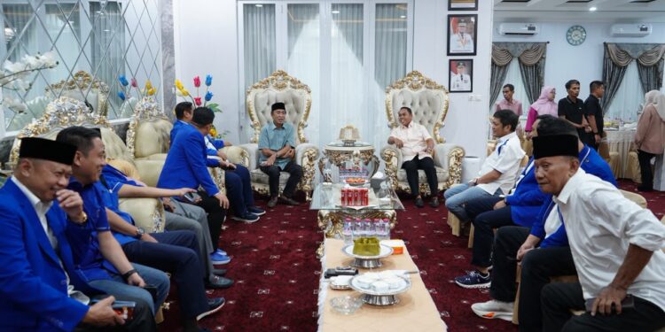 Andi Rosman Jamu Pengurus DPW PAN Sulsel di Rujab Bupati Wajo