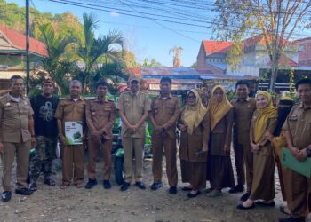 Perkuat Budaya Bersih, Lurah se-Kecamatan Tempe Teken Komitmen Wujudkan Kelurahan Bersih dan Berkelanjutan