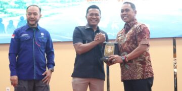 Sekolah Lapang BMKG Dibuka, Andi Rosman Dorong Petani Wajo Lebih Paham Informasi Cuaca
