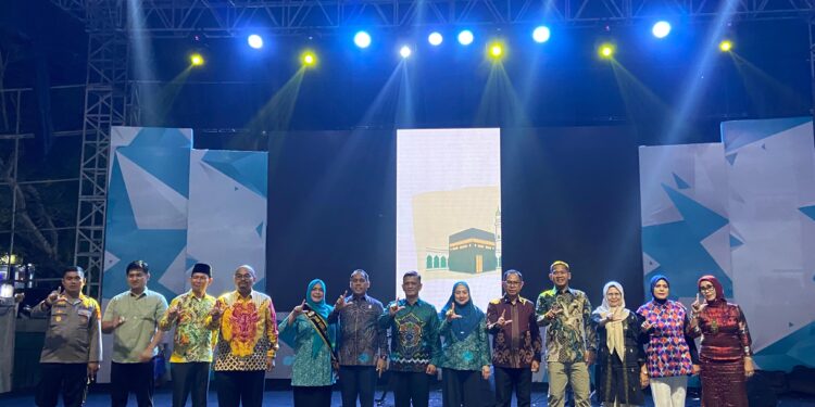 Bupati Andi Rosman Buka Gempur Pustaka di Wajo, Kadis Perpustakaan Dan Kearsipan Erna Nurdin Dukung Gerakan Literasi
