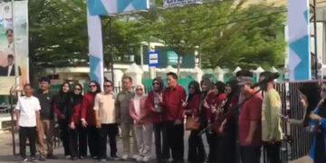 Sekda Armayani Bersama Kadis Perpustakaan Lepas Gempur Pustaka, Literasi Menyasar Sekolah